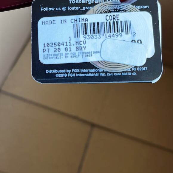 Foster Grant MaxBlock Rectangular Sunglasses Burgundy - Picture 7 of 8